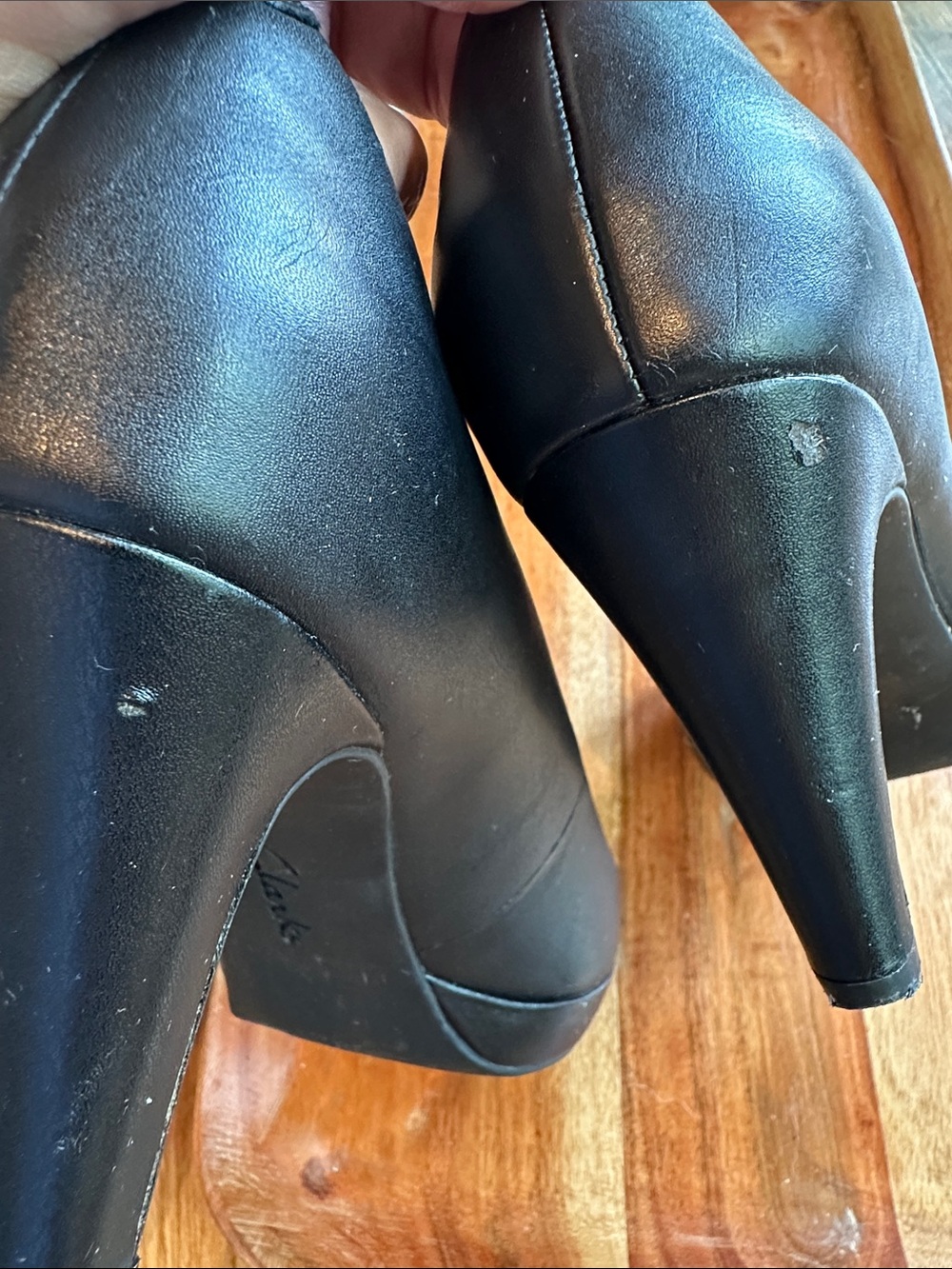 Clarks Black Leather Low Block Heel - Picture 8 of 10
